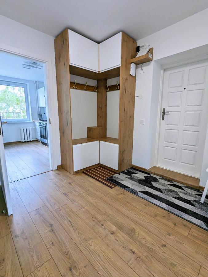 Lovely 2-Bedroom Flat In The Heart Of ドルスキニンカイ エクステリア 写真